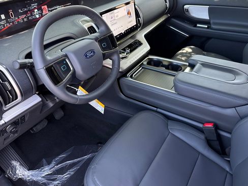 New 2026 Ford Expedition Max Active AWD/4WD image 10