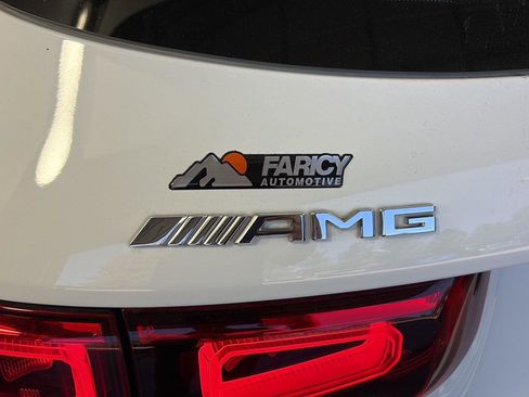 Used 2023 Mercedes-Benz GLB 35 AMG 4MATIC image 9