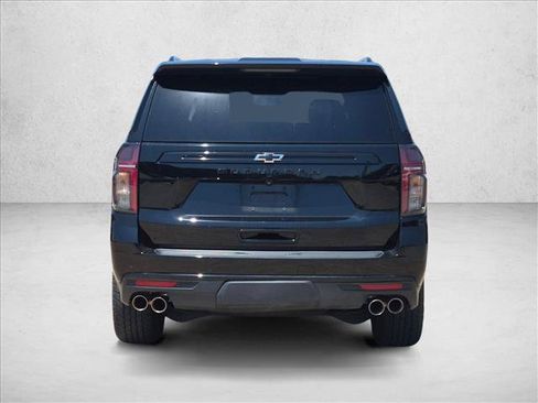 Certified 2023 Chevrolet Suburban Z71 w/ Off-Road Capability Package AWD/4WD image 6