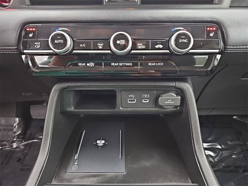 Certified 2024 Honda Pilot EX-L image 34