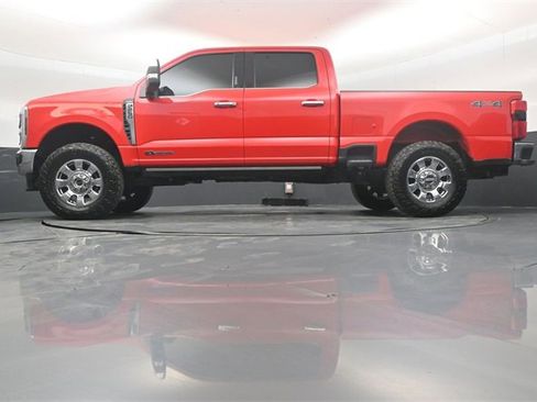 Used 2024 Ford F250 Lariat w/ Chrome Package image 42