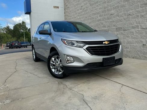 Used 2020 Chevrolet Equinox LT AWD/4WD image 1