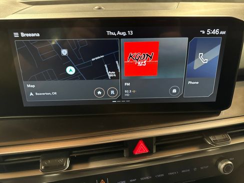 Certified 2025 Kia Sorento EX w/ Panoramic Sunroof Package AWD/4WD image 24