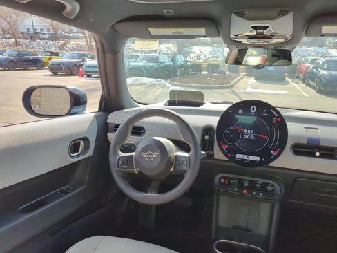 Certified 2025 MINI Cooper S image 30