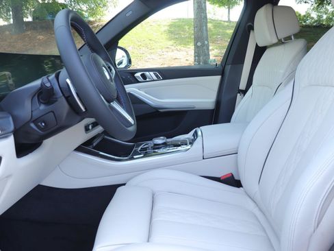New 2026 BMW X5 M60i AWD/4WD image 11