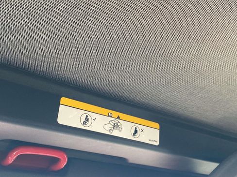 Used 2015 Jeep Wrangler Sport w/ Quick Order Package 24S image 28