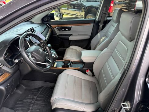 Used 2020 Honda CR-V Touring image 12