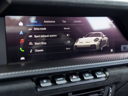 Certified 2026 Porsche 911 GT3 image 41