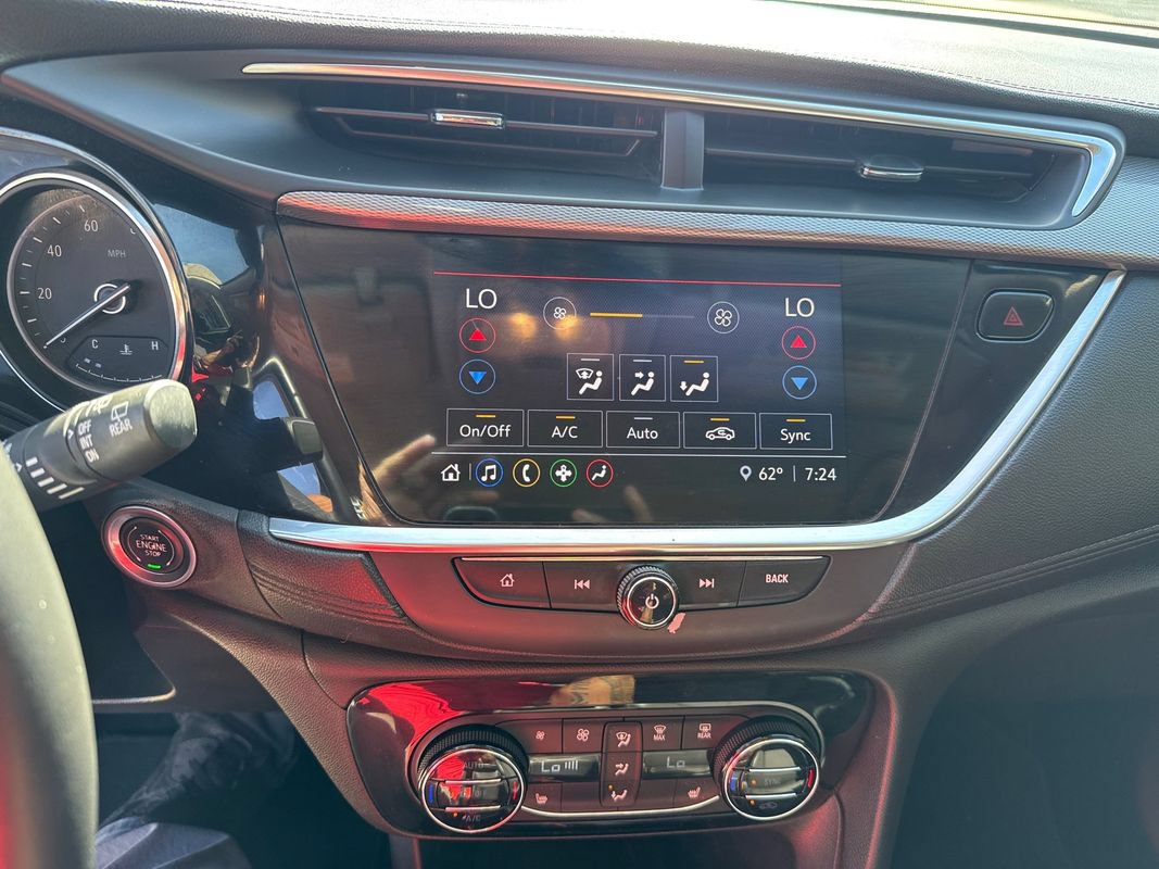 Used 2020 Buick Encore GX Select AWD/4WD image 33