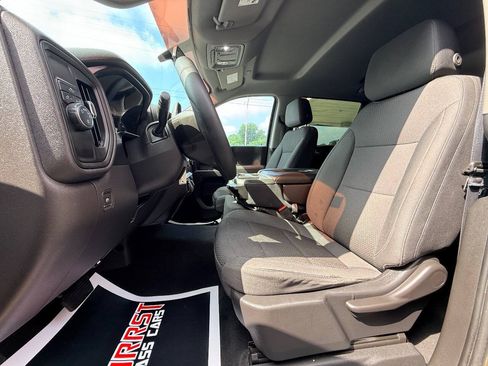 Used 2020 Chevrolet Silverado 1500 Custom w/ Infotainment Package RWD image 20