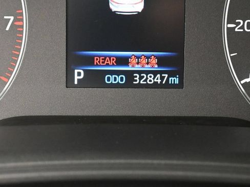 Certified 2024 Toyota Corolla SE w/ SE Premium Package FWD image 17