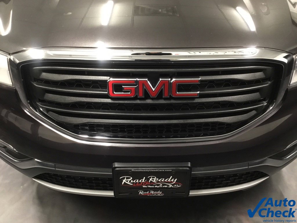 Used 2018 GMC Acadia SLE w/ LPO, Floor Liner Package AWD/4WD image 16