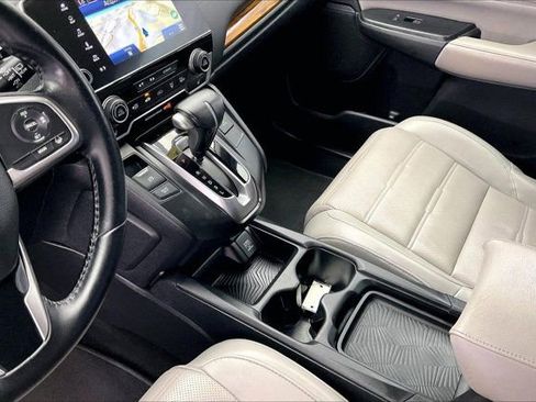 Used 2018 Honda CR-V Touring image 17