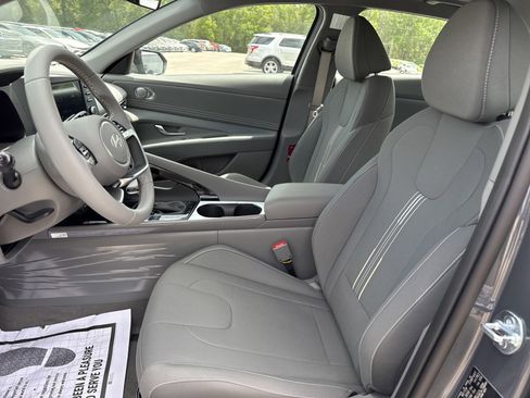 New 2026 Hyundai Elantra SEL Sport Premium image 10