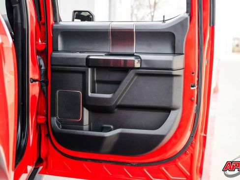 Used 2019 Ford F150 Raptor w/ Equipment Group 802A Luxury image 82