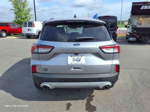 Certified 2022 Ford Escape SEL image 4