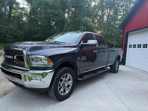 Used 2018 RAM 2500 Limited AWD/4WD image 5