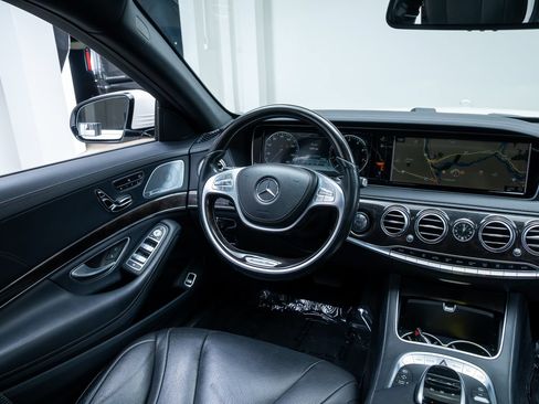 Used 2015 Mercedes-Benz S 550 Sedan image 10