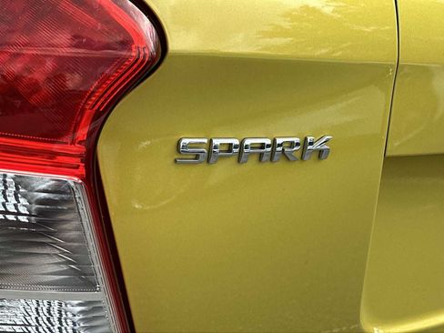 Used 2022 Chevrolet Spark LT FWD image 11