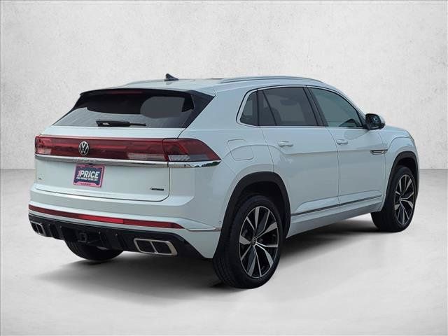 Used 2025 Volkswagen Atlas Cross Sport SEL Premium R-Line AWD/4WD image 6