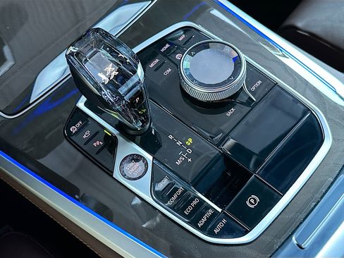 Certified 2022 BMW X5 sDrive40i w/ Premium Package image 17