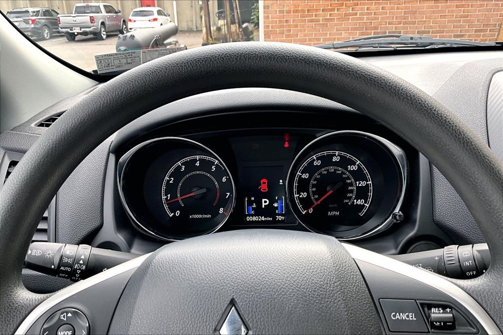 Used 2025 Mitsubishi Outlander Sport ES AWD/4WD image 19