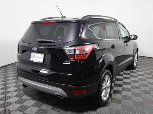 Used 2018 Ford Escape SE FWD image 5