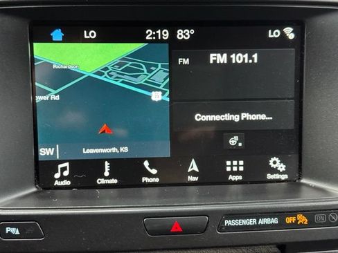 Used 2018 Ford Explorer XLT w/ Equipment Group 202A AWD/4WD image 19