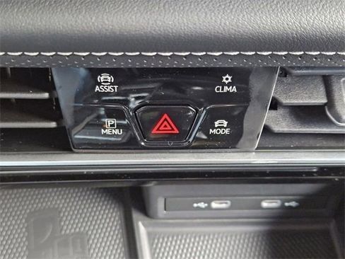 New 2024 Volkswagen Atlas Cross Sport SEL image 14