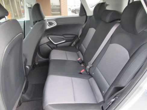 Used 2024 Kia Soul LX w/ Option Group 015 image 21