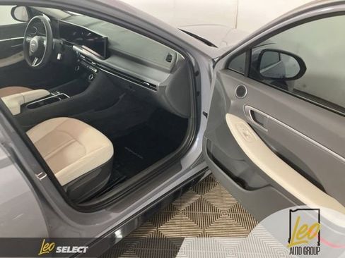 Used 2024 Hyundai Sonata SEL AWD/4WD image 18