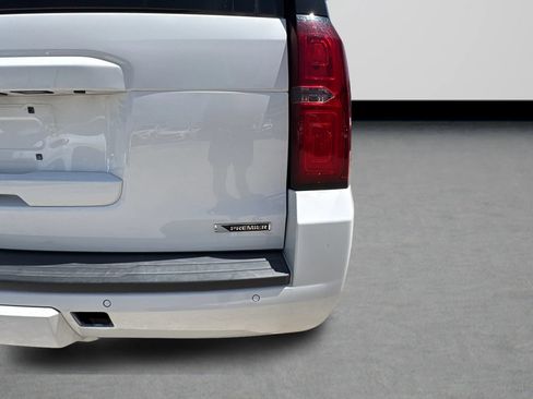 Used 2018 Chevrolet Tahoe Premier w/ RST 6.2L Performance Edition RWD image 31