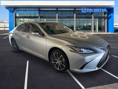 Used 2025 Lexus ES 300h w/ Premium Package FWD image 1
