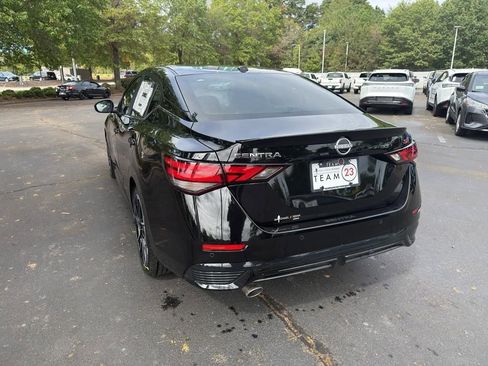 New 2025 Nissan Sentra SR image 5