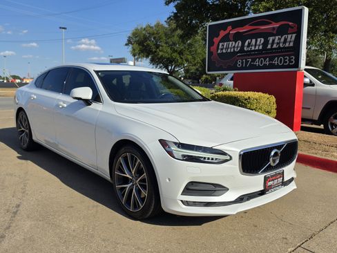 Used 2018 Volvo S90 T5 Momentum FWD image 6
