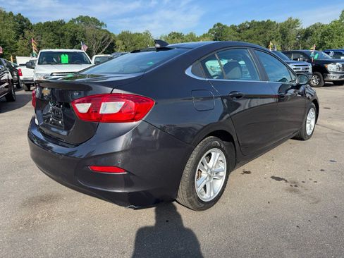 Used 2016 Chevrolet Cruze LT w/ LT True North Edition FWD image 5