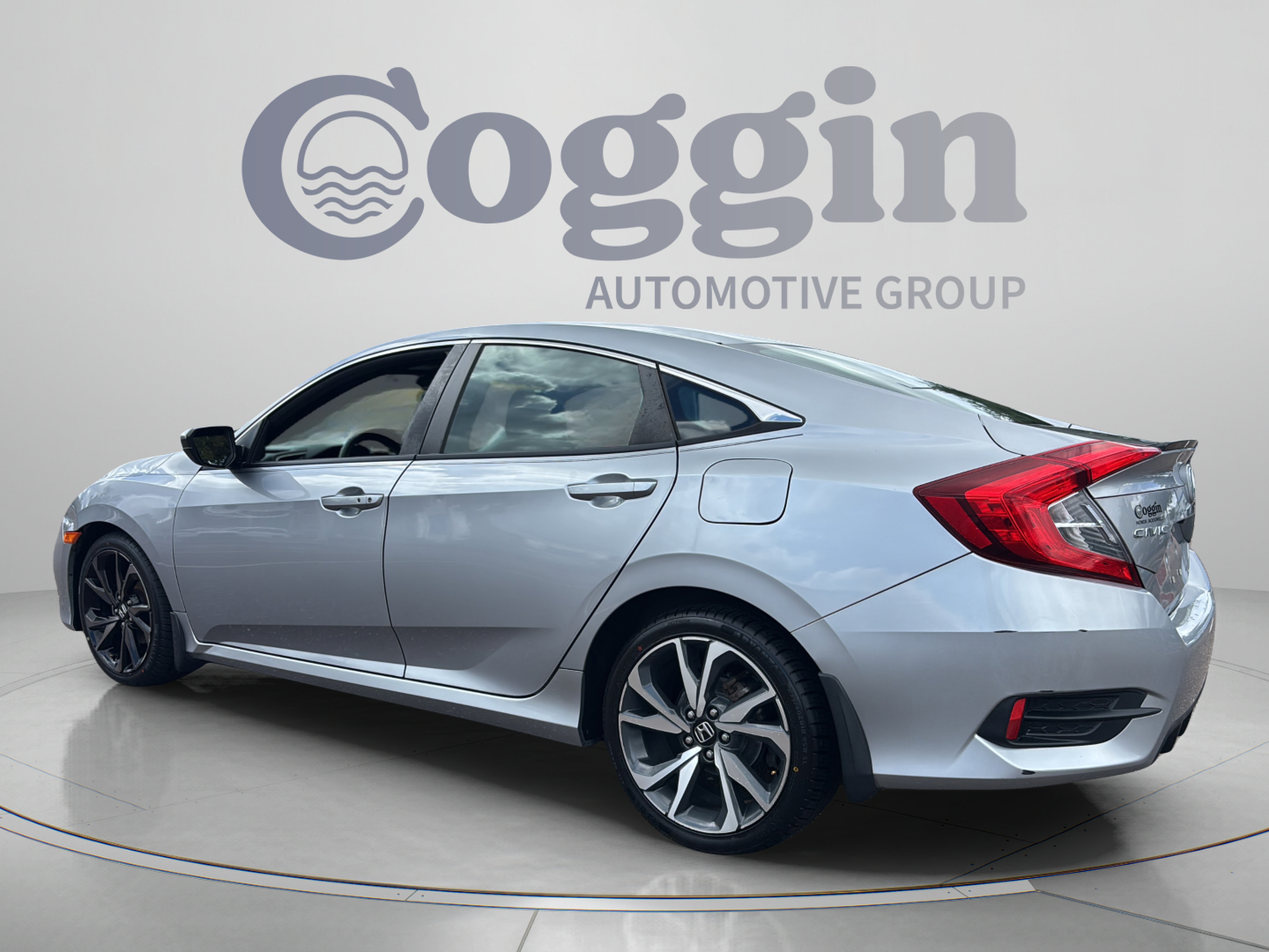 Used 2019 Honda Civic Sport image 3