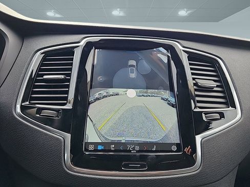 New 2024 Volvo XC90 T8 Plus w/ Protection Package Premier image 36