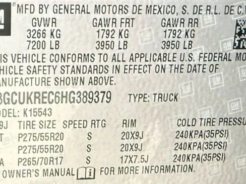 Used 2017 Chevrolet Silverado 1500 LT w/ Texas Edition AWD/4WD image 29