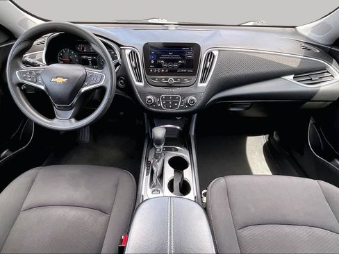 Used 2024 Chevrolet Malibu LT FWD image 14
