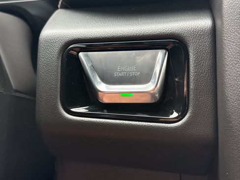 New 2026 GMC Yukon AT4 w/ AT4 Premium Plus Package AWD/4WD image 28