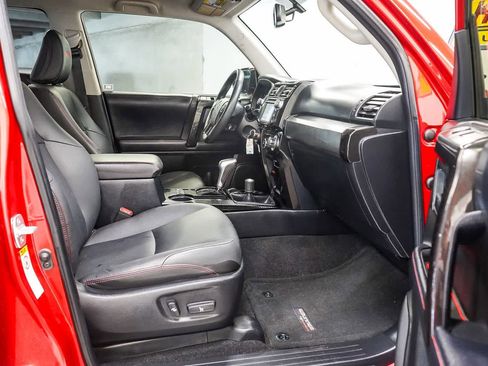 Used 2019 Toyota 4Runner TRD Off-Road Premium image 16