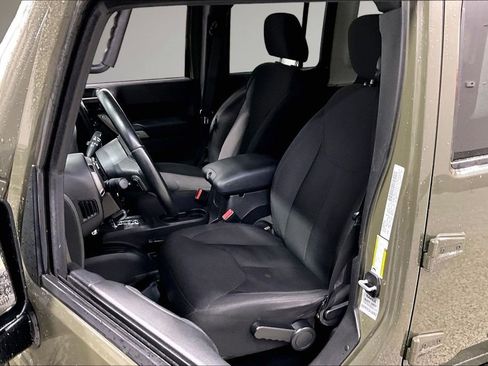 Used 2015 Jeep Wrangler Unlimited Sport w/ Quick Order Package 24S image 20