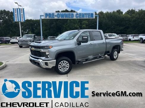 Used 2025 Chevrolet Silverado 2500 LT w/ Convenience Package AWD/4WD image 1