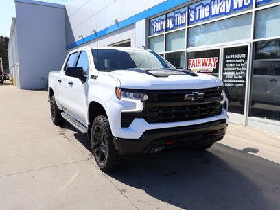 New 2026 Chevrolet Silverado 1500 LT Trail Boss w/ Convenience Package II