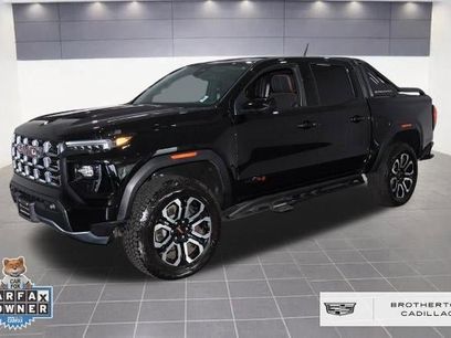 Certified 2025 GMC Canyon AT4 w/ Nightfall Edition
