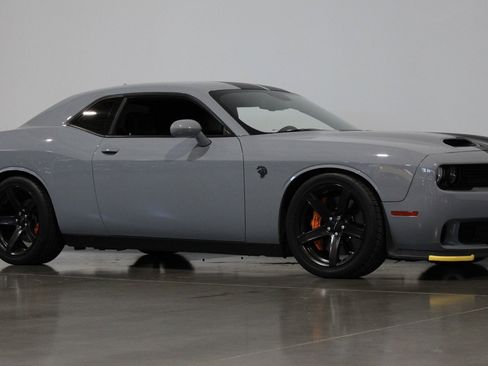 Used 2020 Dodge Challenger SRT Hellcat Redeye RWD image 22