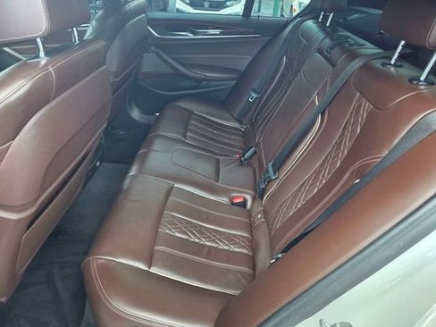 Used 2018 BMW 540i RWD image 17