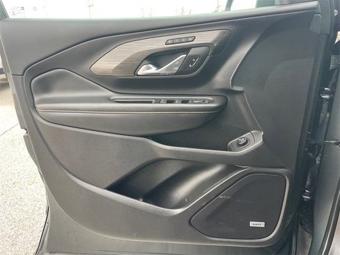 Used 2018 GMC Terrain SLT w/ Preferred Package image 33