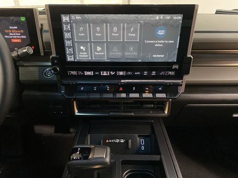 Used 2024 GMC Hummer EV 3X w/ Omega Edition image 24